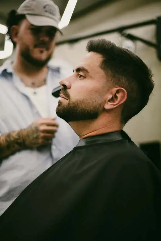 Corte y barba